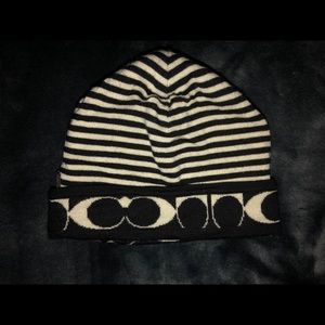 Authentic Coach Reversible Beanie-Black&light tan